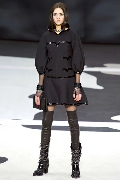 Look 72